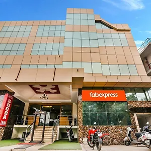 Hotel Fabexpress Grand Shoba New Delhi